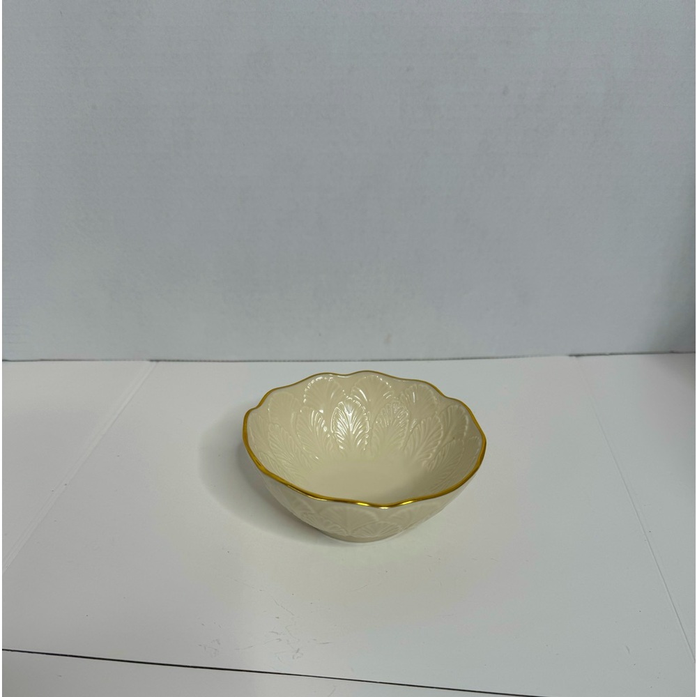 Lenox Greenfield Collection Bon Bon Dish. Made in USA. (4-N)
